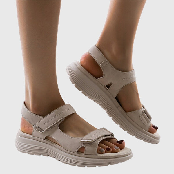 Calline - Sandalen met verstelbare bandjes