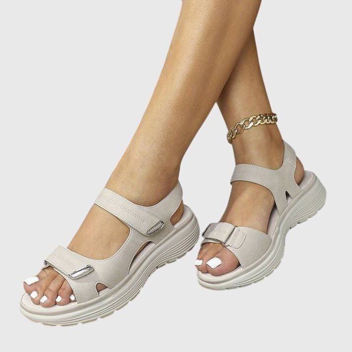 Calline - Sandalen met verstelbare bandjes