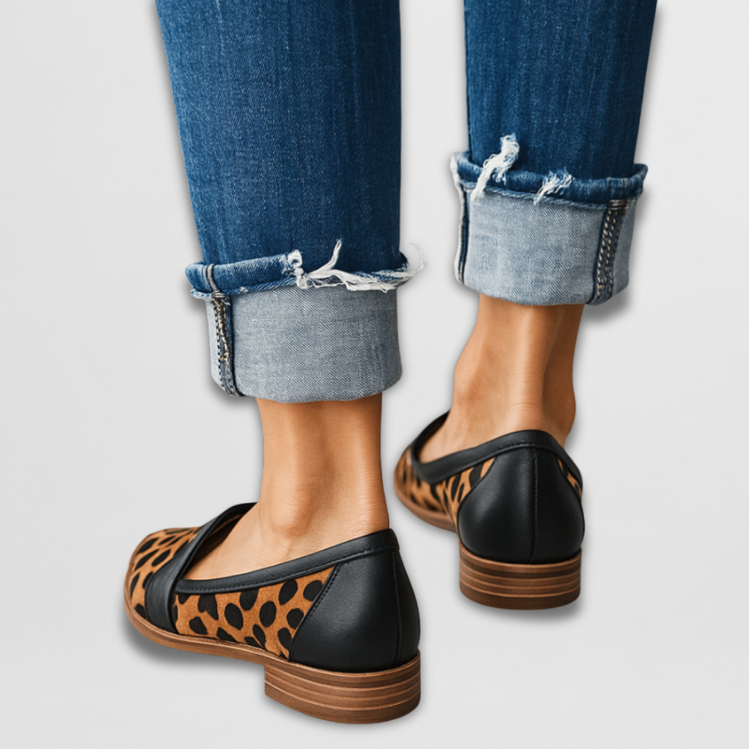 Nadia™ | Mocassins van suède