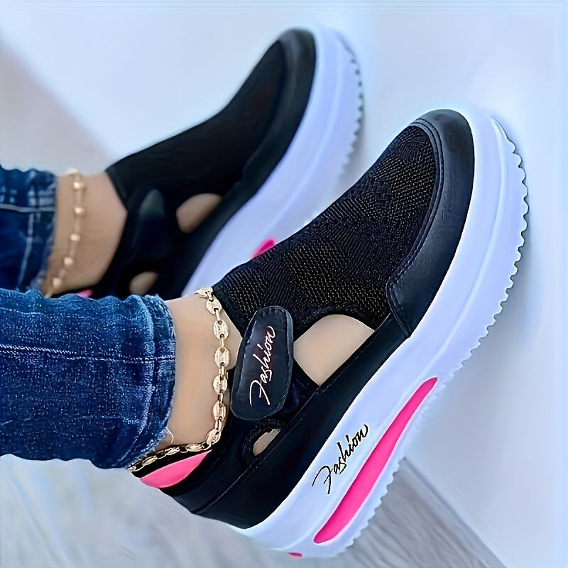 Ademende instap-On-sneaker met stevige pasvorm