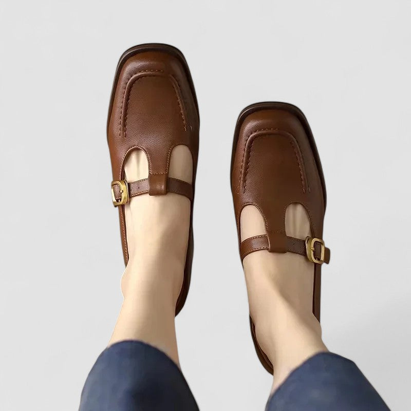 Kyrahnae | Mary Jane schoenen met orthopedisch T-bandje