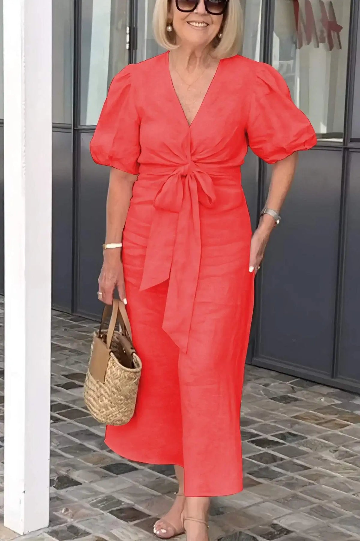 LYNORA | ELEGANTE MIDIJURK MET V-HALS