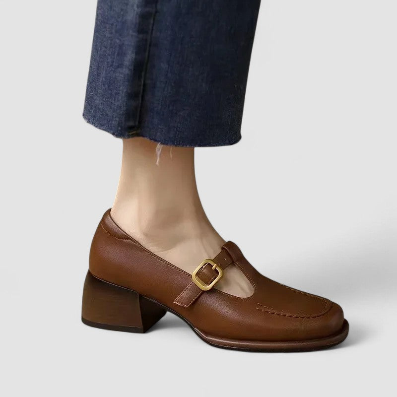 Kyrahnae | Mary Jane schoenen met orthopedisch T-bandje